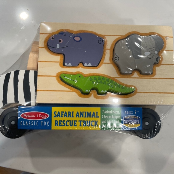 Melissa & Doug Safari Animal Rescue Truck – Brand New, Educational Toy - Picture 4 of 4